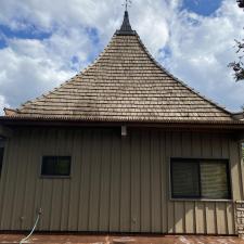 Cedar-Shake-Roof-Wash-in-Vancouver-WA 8